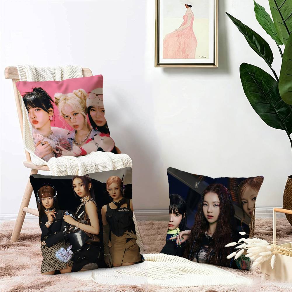 Kpop Group A-Aespas Pillowcase - Home Textiles Group review and price
