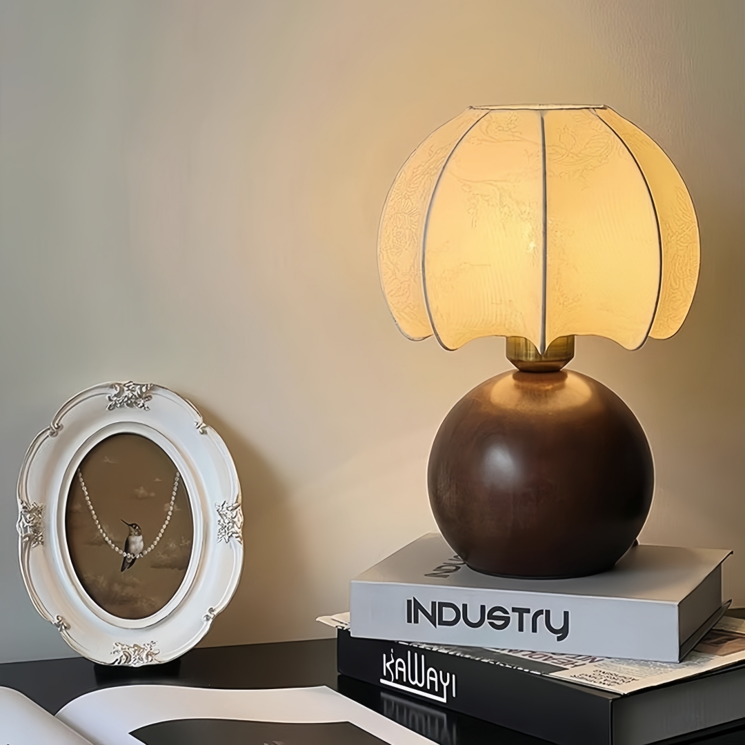 Vintage floral table lamp, med - Vintage Home Textiles review and price
