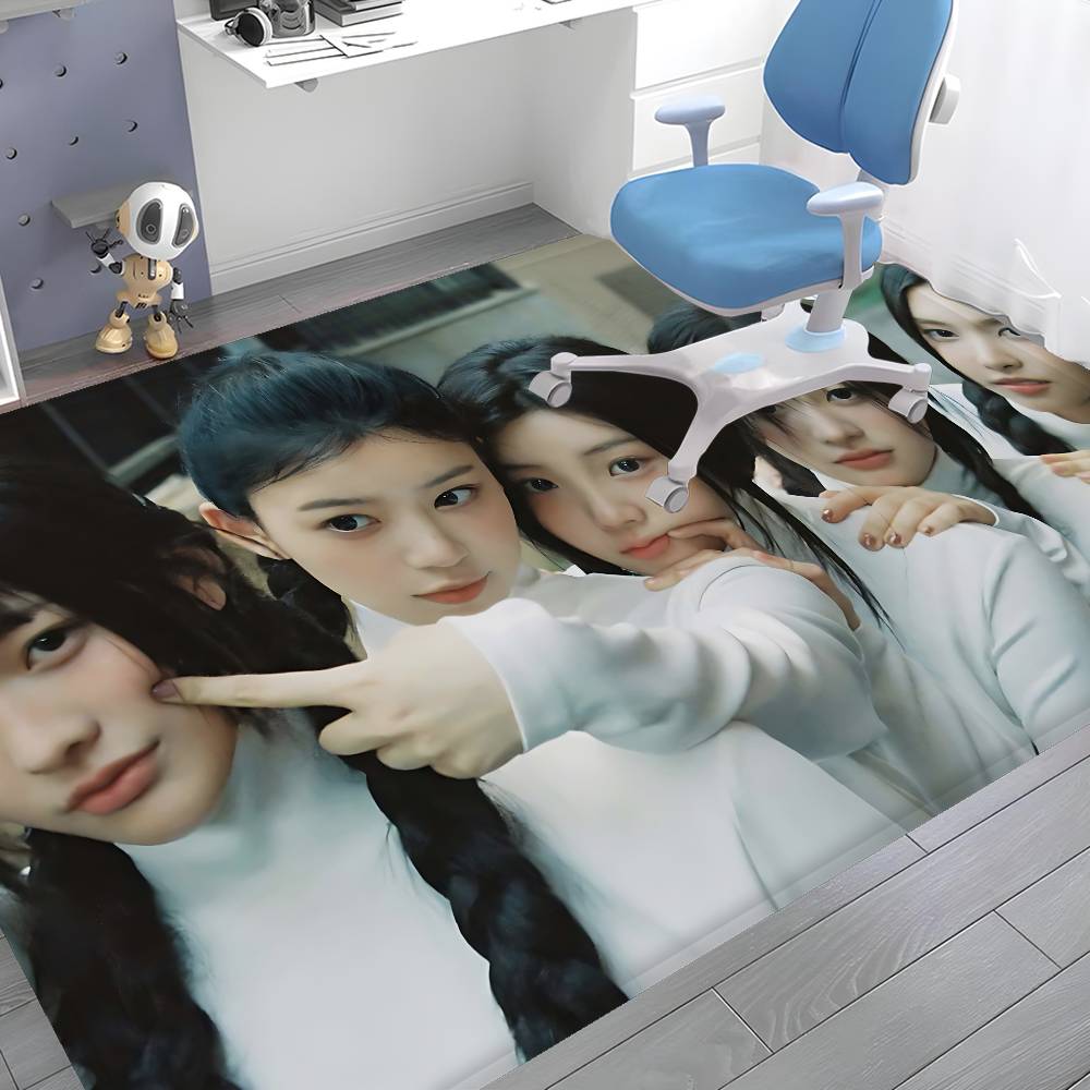Kpop Group I-Illit Cute Girl E - Home Textiles Group review and price